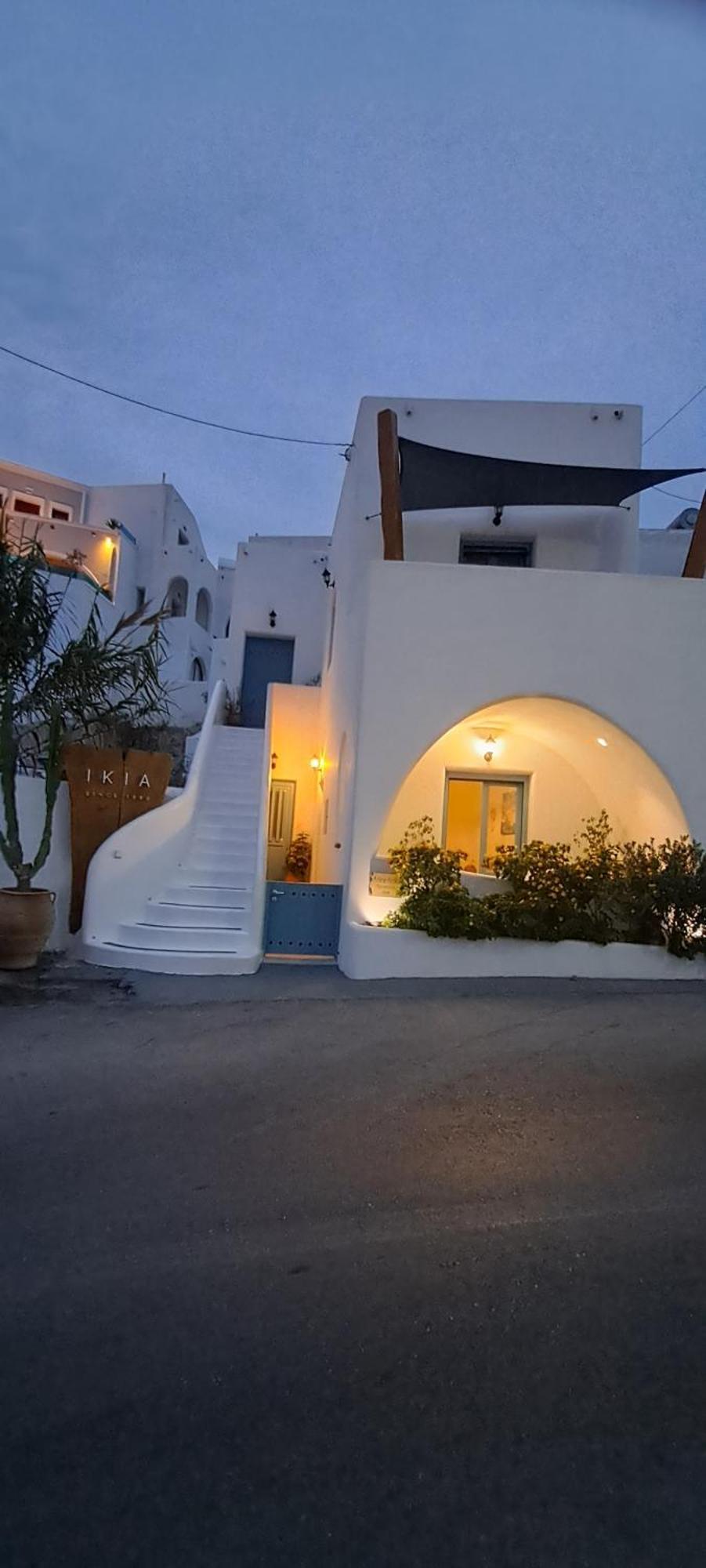 Atlantida Spacious Flat Fira  Exterior foto